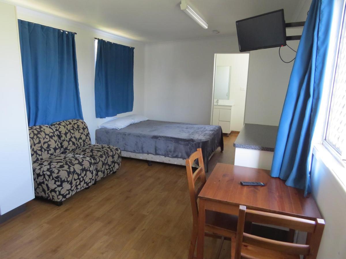 Bundaberg East Cabin And Tourist Park מראה חיצוני תמונה